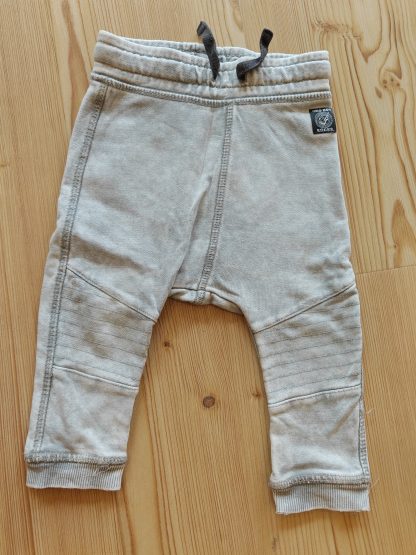 Hose Gr. 74